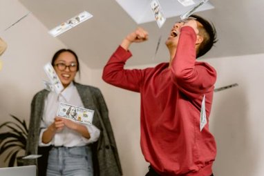 liên hệ Fun88